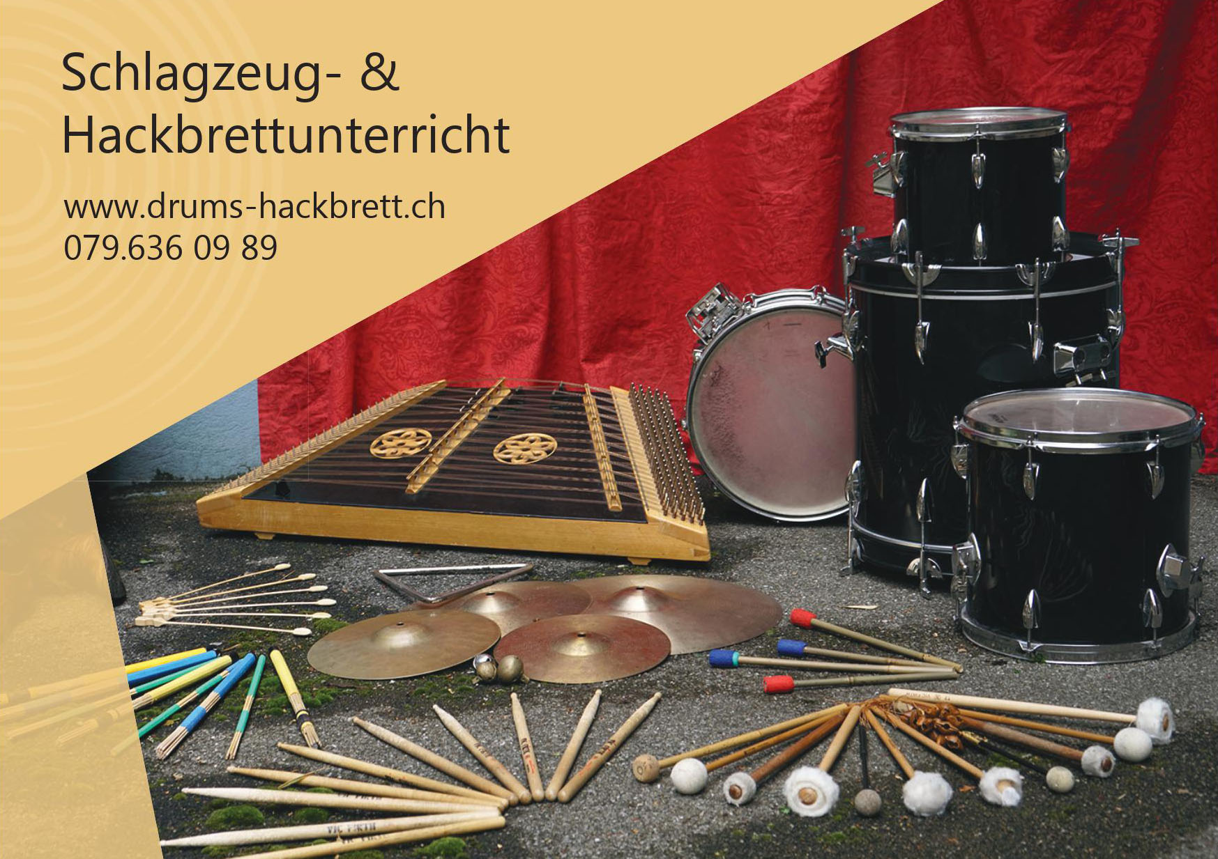 Jumpshare Kangaroo sitting at table working on notebook computer.